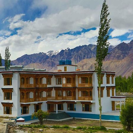 Hunder Residency Hotell Leh Eksteriør bilde