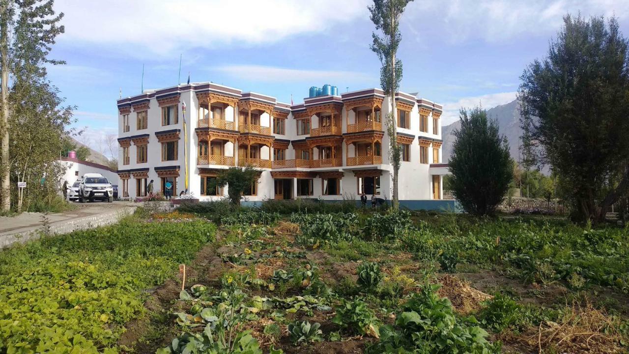 Hunder Residency Hotell Leh Eksteriør bilde