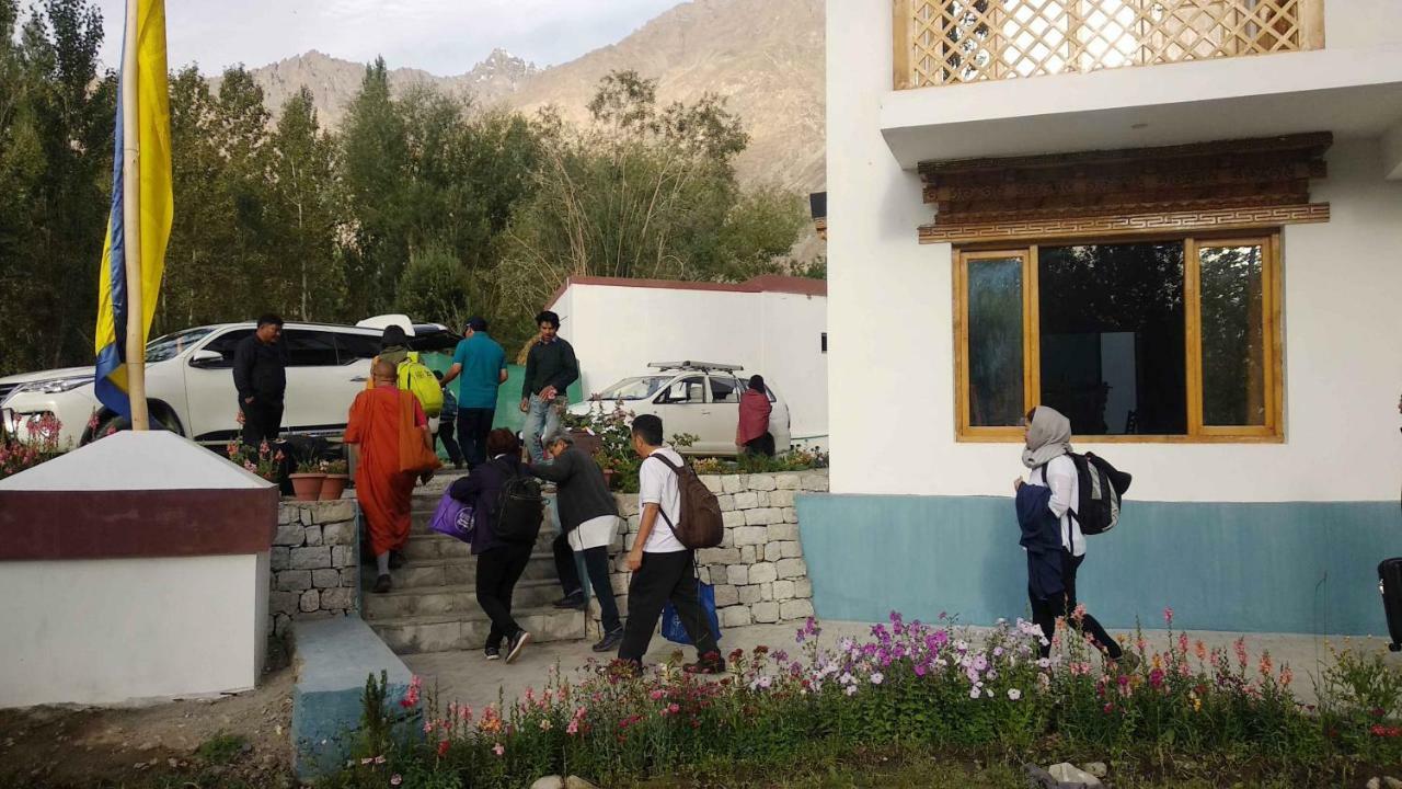 Hunder Residency Hotell Leh Eksteriør bilde