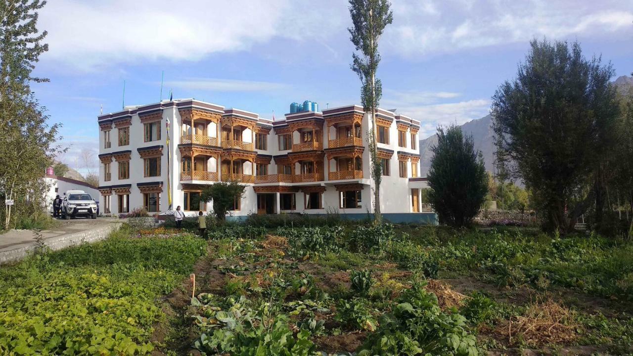 Hunder Residency Hotell Leh Eksteriør bilde